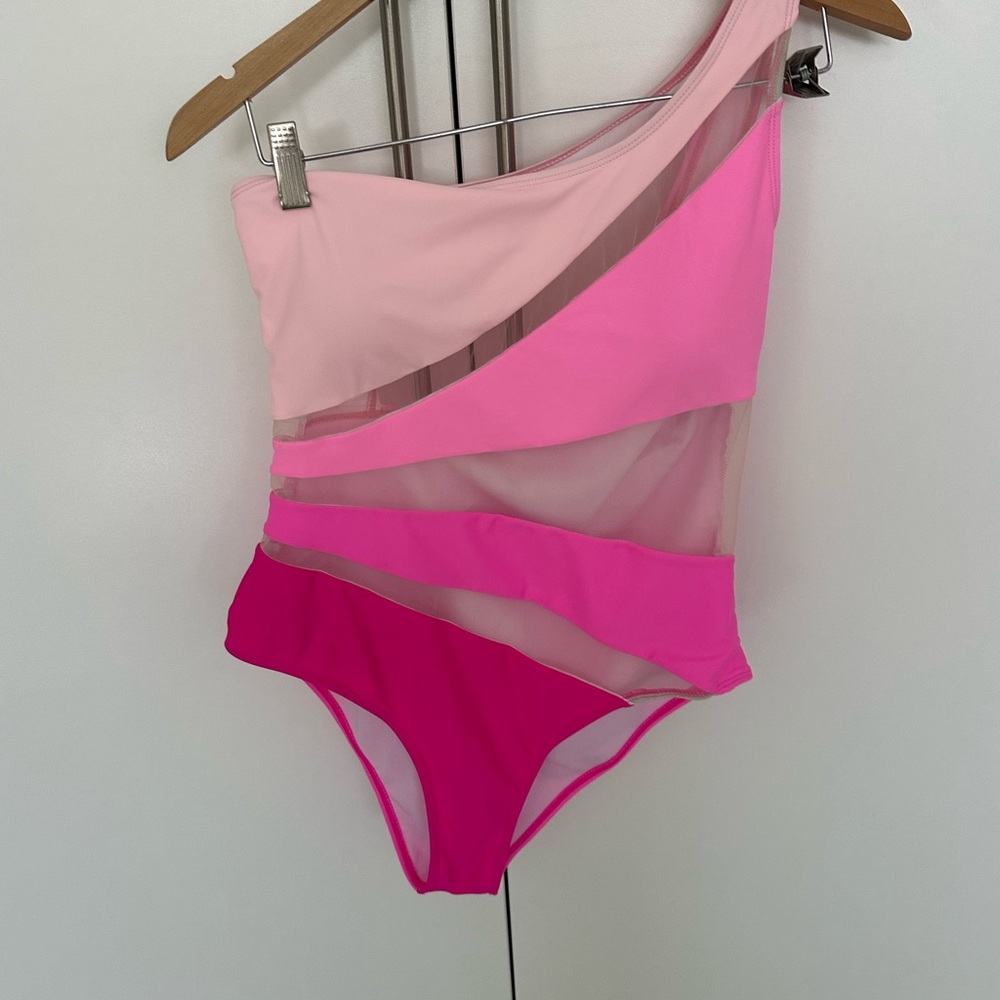 Girls One-Shoulder Pink Colorblock One-Piece Swimsuit. BNWOT